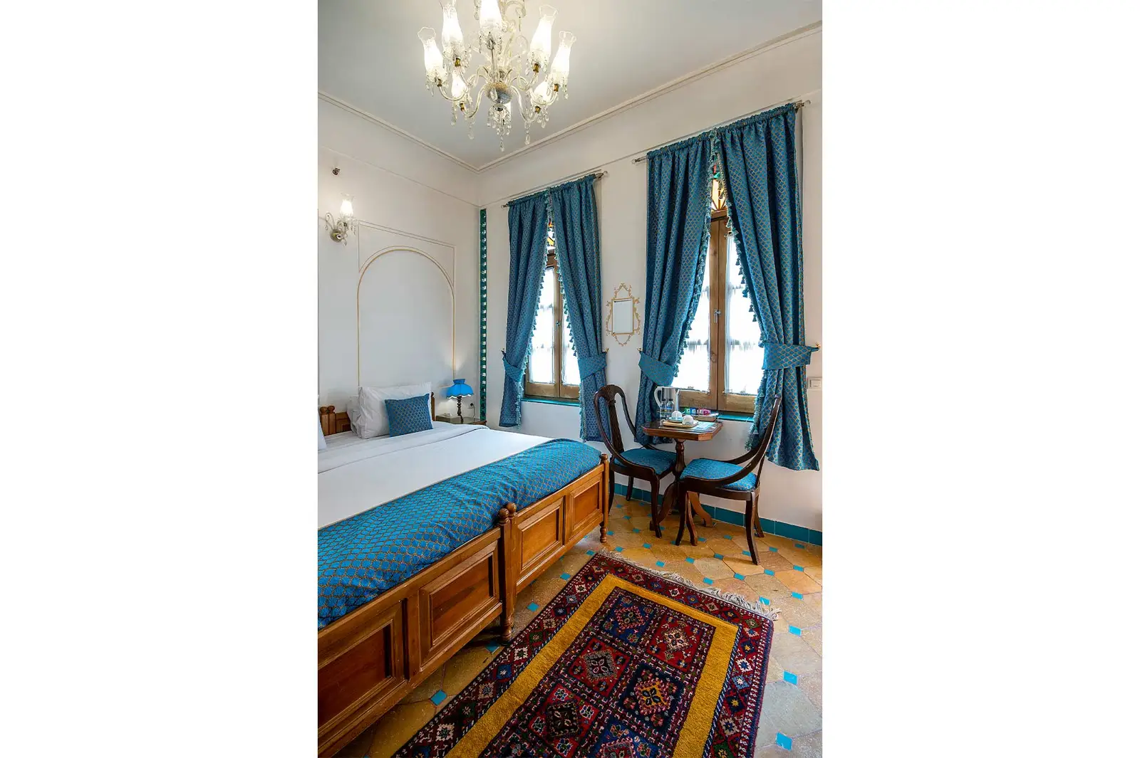 standard-double-room 5